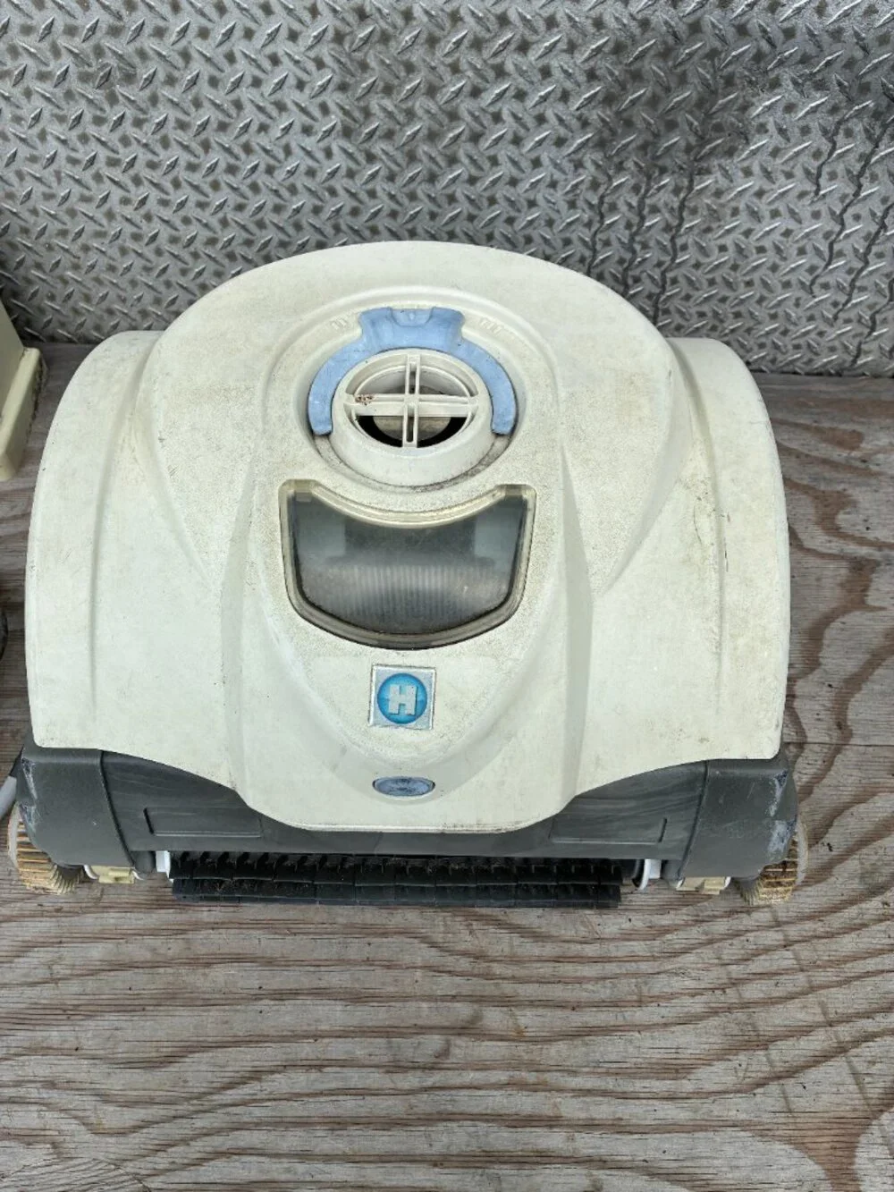 Maytronics Dolphin Active 10 Robotic Ground Pool Cleaner Basic 115 Power Supply